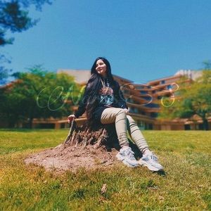 Meet your Posher, Narges